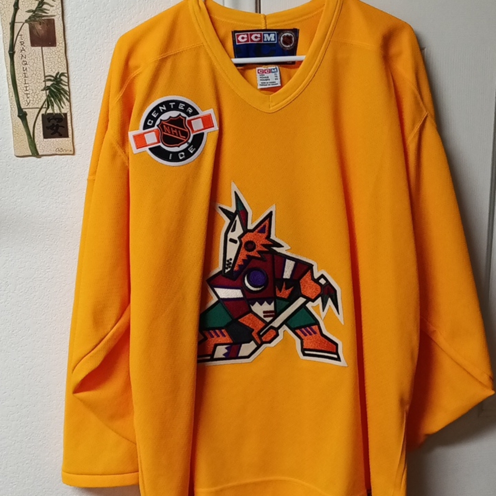 Mens jersey..
